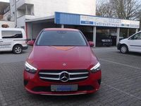 Gebraucht Mercedes B180 136 PS (100 kW) 2020 Rot Van / Kleinbus