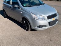 Gebraucht Chevrolet Aveo 84 PS (61 kW) 2010 Silber Kleinwagen