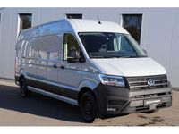 Gebraucht VW Crafter 177 PS (130 kW) 2025 Grau Van