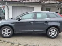 Gebraucht Volvo XC60 Momentum 163 PS (119 kW) 2012 Grau SUV