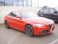 Gebraucht Alfa Romeo Giulia Super 179 PS (131 kW) 2017 Rot Limousine
