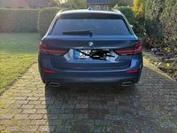 Gebraucht BMW 520 Performance 190 PS (139 kW) 2021 Blau Kombi