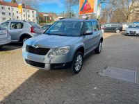 Gebraucht Skoda Yeti Plus Edition 105 PS (77 kW) 2011 Blau SUV