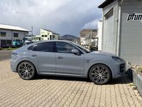 Gebraucht Porsche Cayenne 470 PS (345 kW) 2024 Grau SUV