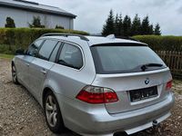 Gebraucht BMW 530 231 PS (169 kW) 2006 Silber Kombi