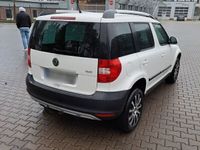 gebraucht Skoda Yeti 1.2 TSI Active Active