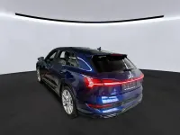 Gebraucht Audi e-tron S-Line 230 kW (313 PS) 2022 Navarrablau metallic SUV