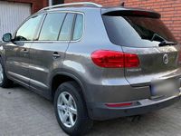 Gebraucht VW Tiguan 140 PS (102 kW) 2012 Grau SUV