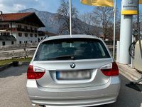 Gebraucht BMW 320 150 PS (110 kW) 2006 Silber Kombi
