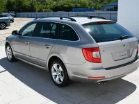 Gebraucht Skoda Superb Ambition 140 PS (102 kW) 2012 Beige Limousine