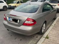 Gebraucht Mercedes CLK200 Avantgarde 184 PS (135 kW) 2007 Silber Coupé