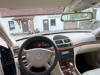 Gebraucht Mercedes E320 224 PS (164 kW) 2003 Blau Limousine
