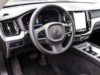 Gebraucht Volvo XC60 Ultimate 197 PS (144 kW) 2023 Denim blue / metallic SUV