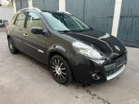 Gebraucht Renault Clio 103 PS (75 kW) 2011 Schwarz Kombi