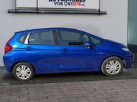 Gebraucht Honda Jazz Trend 102 PS (75 kW) 2017 Brilliant sporty bl (blau) Kleinwagen