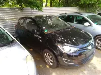Gebraucht Hyundai i20 86 PS (63 kW) 2013 Schwarz Kleinwagen