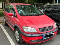Gebraucht Opel Zafira Comfort 101 PS (74 kW) 2002 Rot Van / Kleinbus