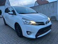 Gebraucht Toyota Verso Skyview Edition 111 PS (81 kW) 2015 Weiß Van / Kleinbus