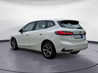 Gebraucht BMW 220 Active Tourer 156 PS (114 kW) 2025 Weiß Van / Kleinbus