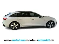 Gebraucht Audi A5 S-Line 204 PS (150 kW) 2025 Weiß Kombi