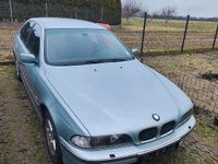 Gebraucht BMW 528 193 PS (141 kW) 2000 Silber Limousine