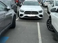 Gebraucht Mercedes E220 AMG line 194 PS (142 kW) 2022 Weiß Kombi