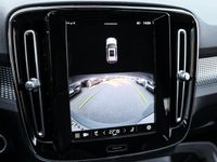 Gebraucht Volvo XC40 Core 163 PS (119 kW) 2024 Weiß SUV