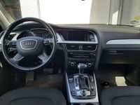 Second-hand Audi A4 Ambiente 150 CP (110 kW) 2015 Argintiu Break