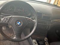 Gebraucht BMW 318 118 PS (86 kW) 2000 Silber Limousine