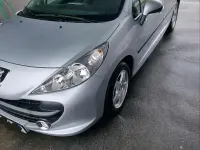 Gebraucht Peugeot 207 95 PS (69 kW) 2009 Silber Kleinwagen