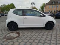 Gebraucht VW up! Basis 65 PS (47 kW) 2020 Pure white Kleinwagen