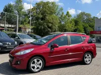 Gebraucht Peugeot 207 Premium 120 PS (88 kW) 2010 Rot Kombi
