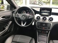 gebraucht Mercedes GLA200 Score 7G-DCT~Navi~Bi-Xenon~Tempo.~AHK