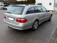 Gebraucht Mercedes E320 Avantgarde 224 PS (164 kW) 2004 Silber Kombi