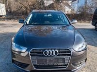 Gebraucht Audi A4 Ambiente 143 PS (105 kW) 2012 Grau Limousine