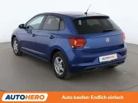 Gebraucht VW Polo Trendline 75 PS (55 kW) 2018 Reef blue Kleinwagen