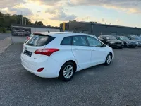 Gebraucht Hyundai i30 136 PS (100 kW) 2016 Weiß Kombi