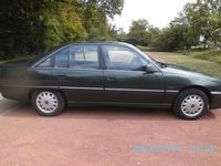 Gebraucht Opel Omega 116 PS (85 kW) 1991 Grün Limousine