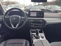 Gebraucht BMW 530e 292 PS (214 kW) 2024 Radio bmw reverse rds Kombi