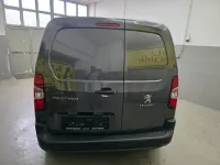 Gebraucht Peugeot Partner 131 PS (96 kW) 2019 Grau Van / Kleinbus