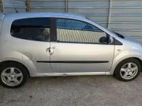 Używany Renault Twingo Dynamique 76 KM (55 kW) 2007 Szary Hatchback