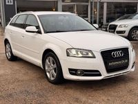 Gebraucht Audi A3 Attraction 105 PS (77 kW) 2013 Weiß Limousine
