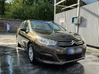 Gebraucht Citroën C4 Attraction 95 PS (69 kW) 2013 Braun Limousine