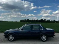 Gebraucht BMW 325 122 PS (89 kW) 1986 Blau Limousine