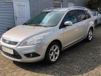 Gebraucht Ford Focus 109 PS (80 kW) 2010 Silber Kombi