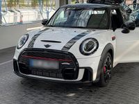 Gebraucht Mini John Cooper Works 231 PS (169 kW) 2024 Weiß Kleinwagen