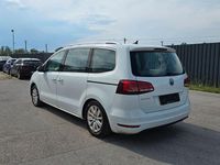 Gebraucht VW Sharan Business+ 150 PS (110 kW) 2019 Weiß Van / Kleinbus