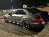 Gebraucht Mercedes E200 136 PS (100 kW) 2011 Beige Limousine