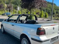 Gebraucht VW Golf 90 PS (66 kW) 2000 Silber Cabrio
