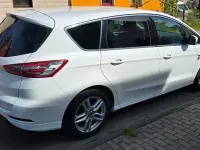 Gebraucht Ford S-MAX Titanium 165 PS (121 kW) 2019 Weiß Van / Kleinbus